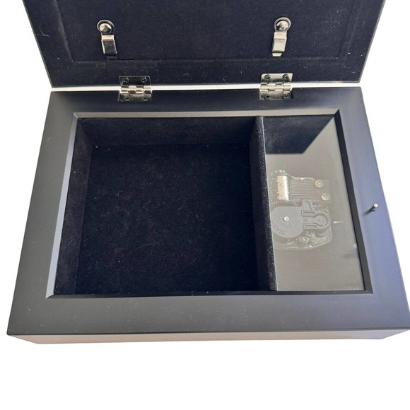 Vintage Sankyo Wooden Musical Jewelry Box with Picture Frame on Lid Velvet Lined - Picture 9 of 9